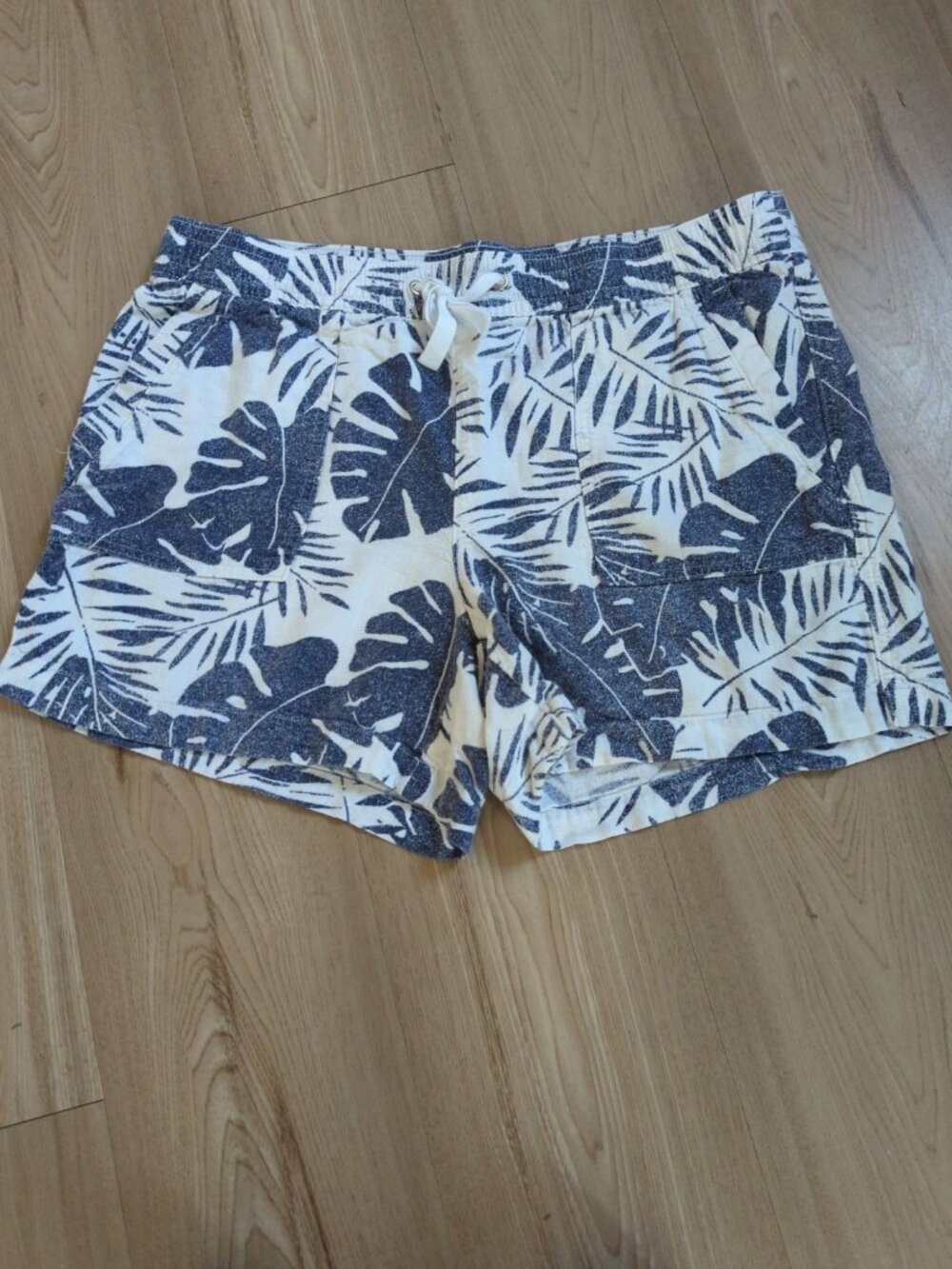 Nautica Womens Shorts Size L Drawstring Waist Blue White Linen Blend-blp18